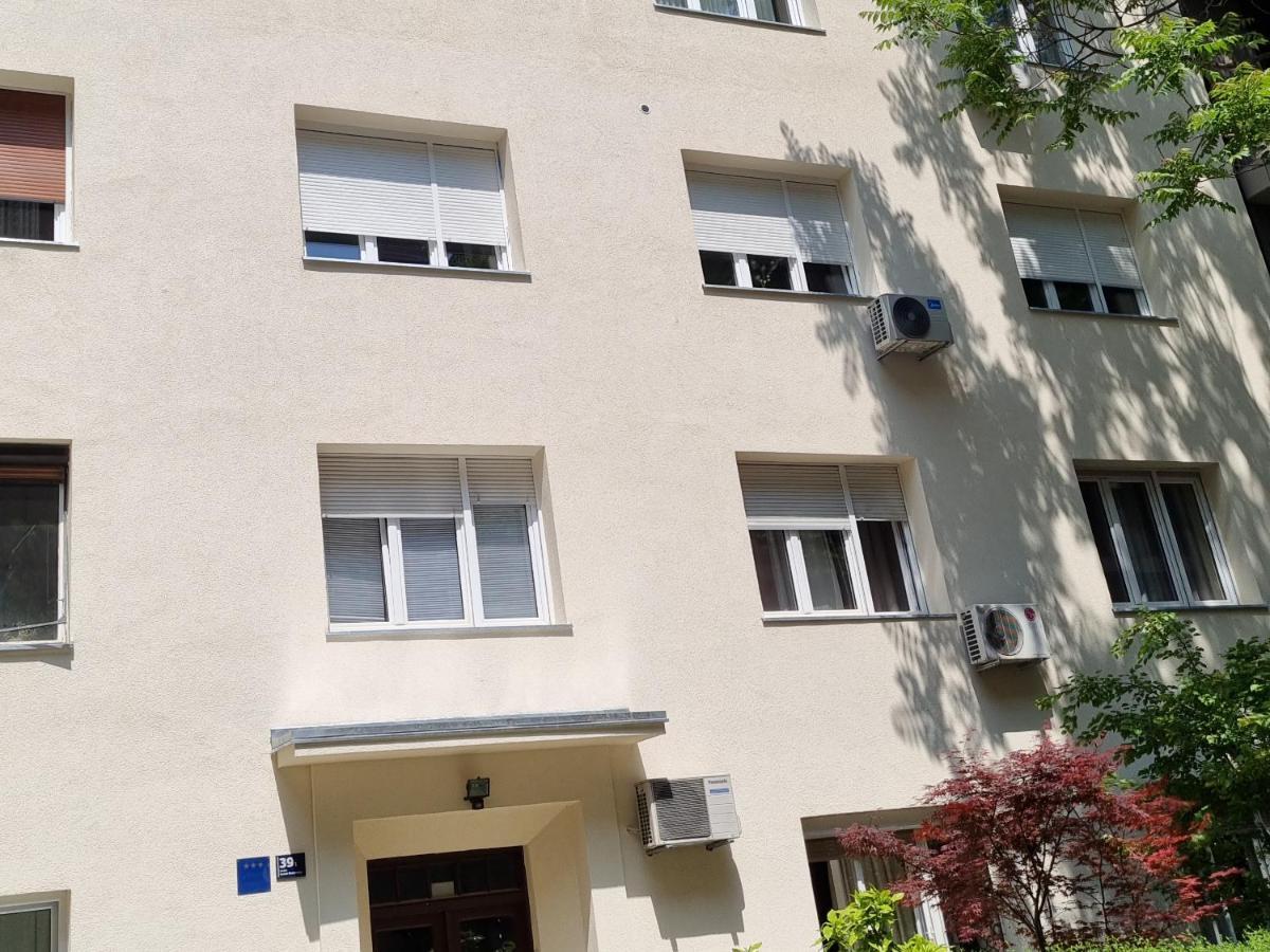 Citylux Apartments Zagreb Luaran gambar
